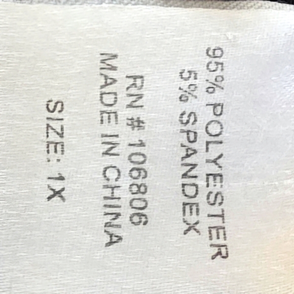 Chic Black and Red Leopard Print Blouse by Emily Daniels - Picture 3 of 9